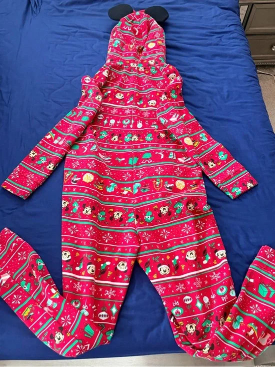 Disney Red Minnie Mouse Holiday One-Piece Pajama Jumpsuit - Picture 4 of 4
